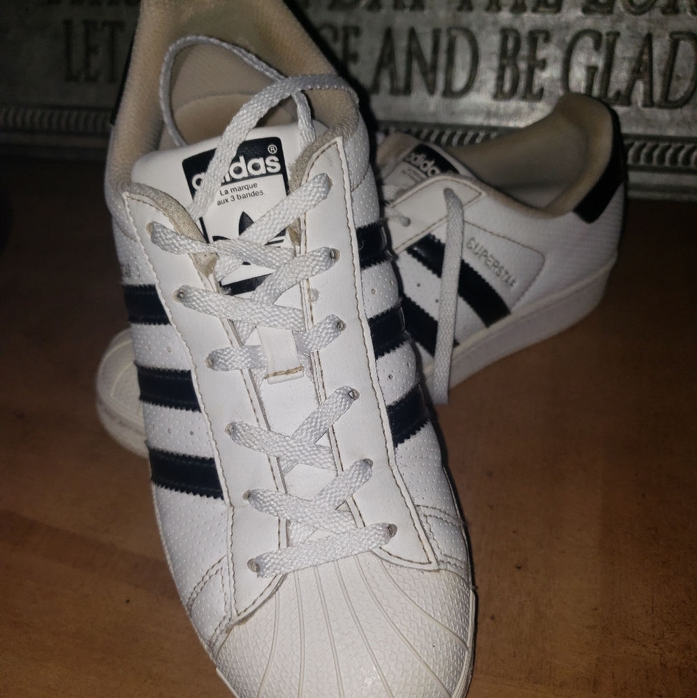 Adidas Originals Superstar - Black/White - Women’s 5.5